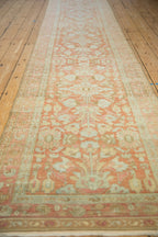 Corner and border detail