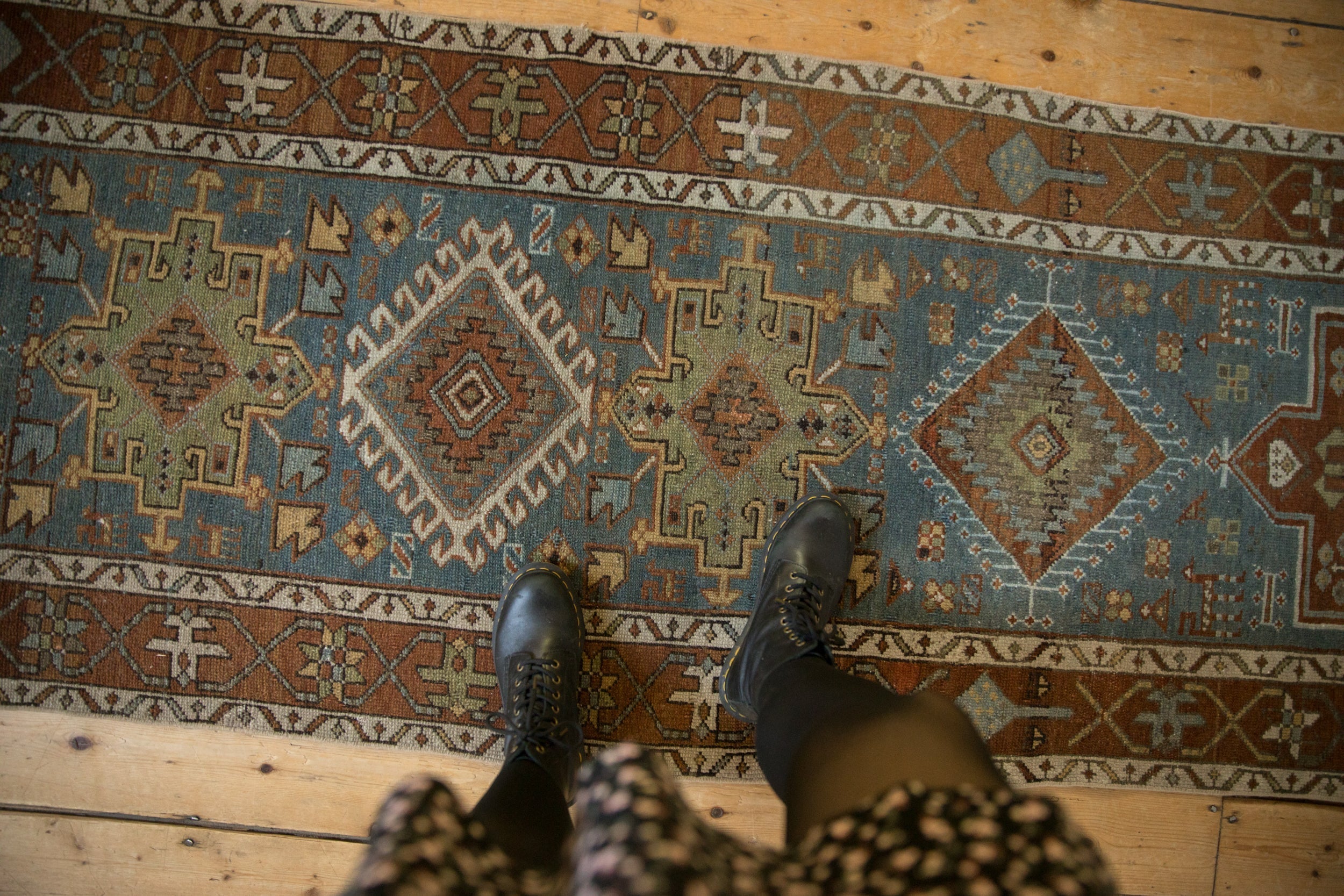 Full overhead view of Karaja runner 3x14.5