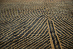 Edge and natural wear detail