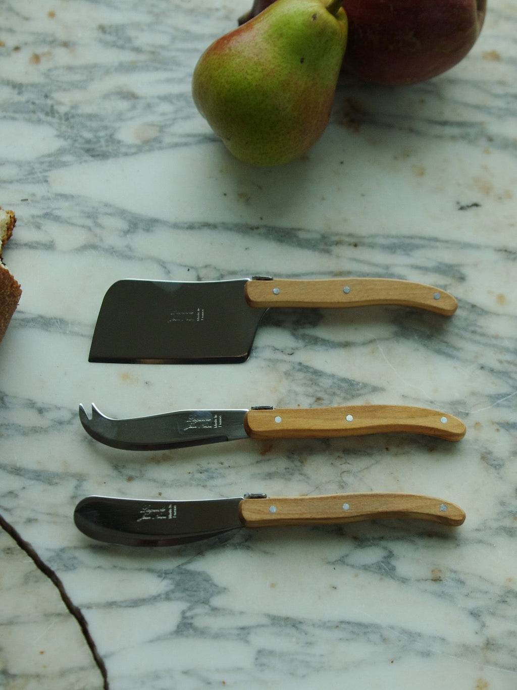 Laguiole 3 Piece Mini Cheese Utensil Set, Olivewood in Wood Box with Acrylic Lid