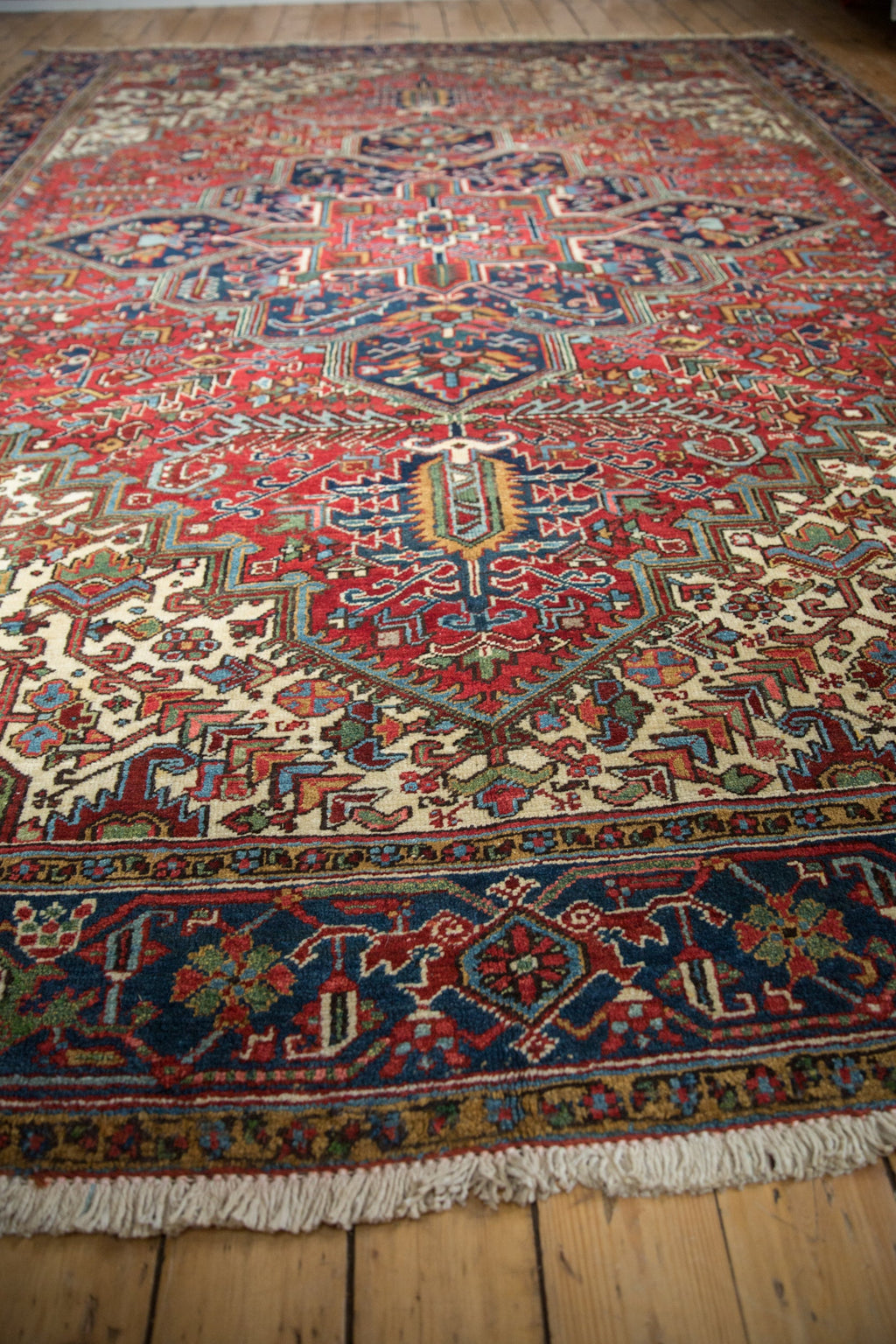 Full surface showing color and pattern flow