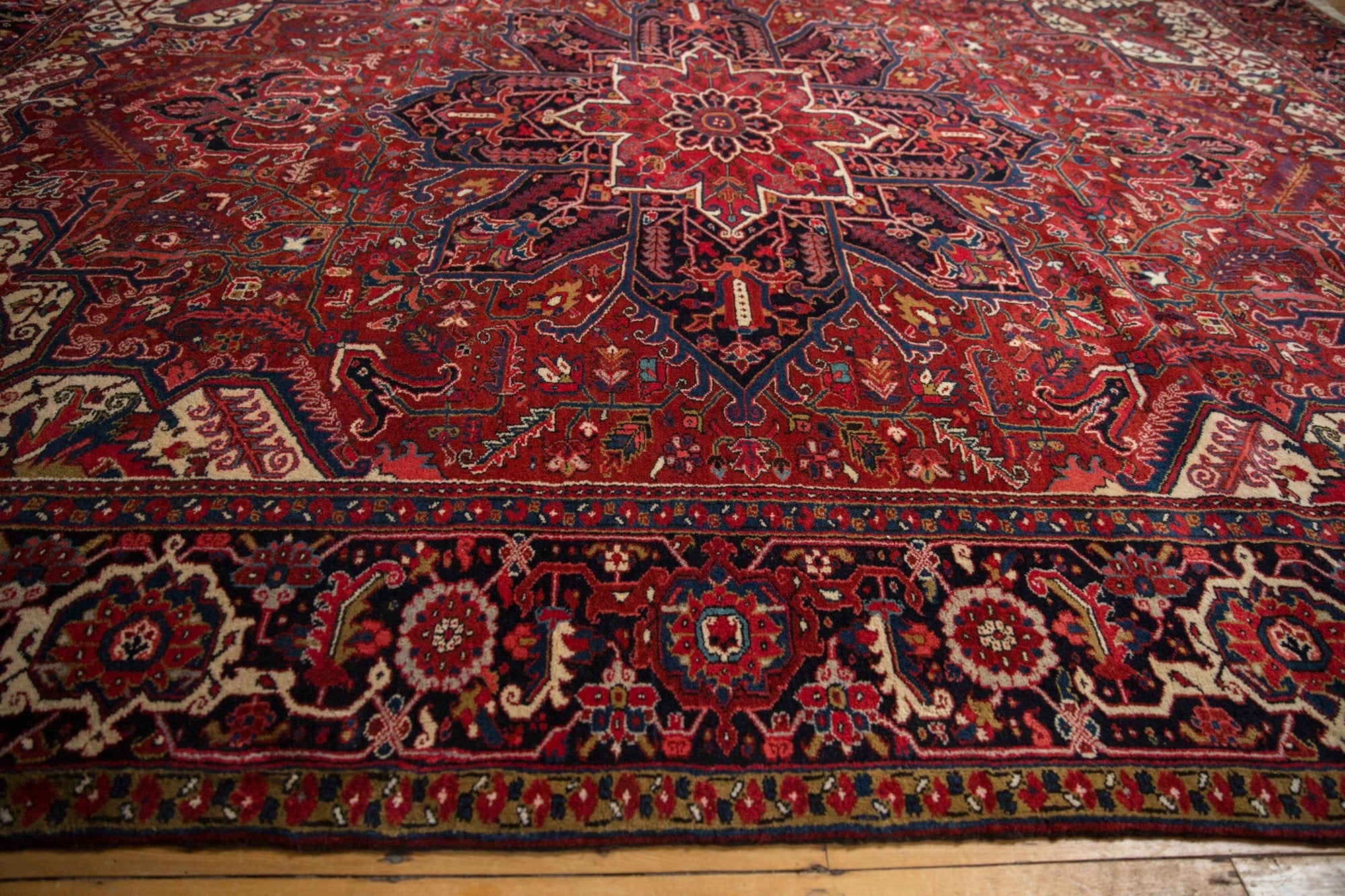 Vintage Heriz Carpet 10x13, hand-knotted one of a kind piece