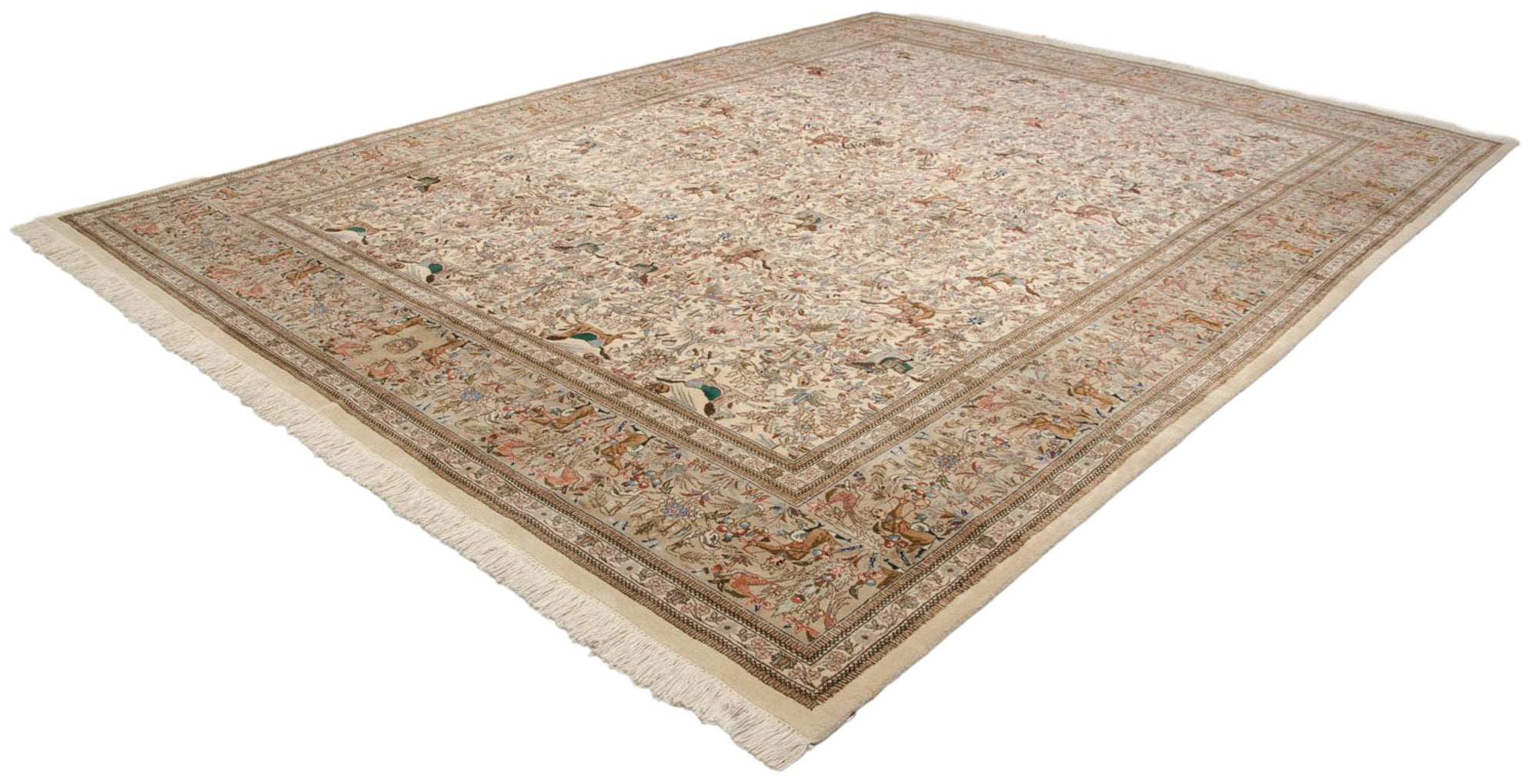 Full overhead view of Tabriz carpet 11x15