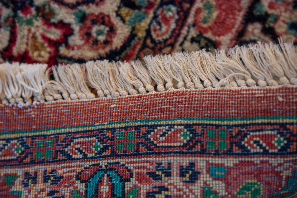 Edge and natural wear detail