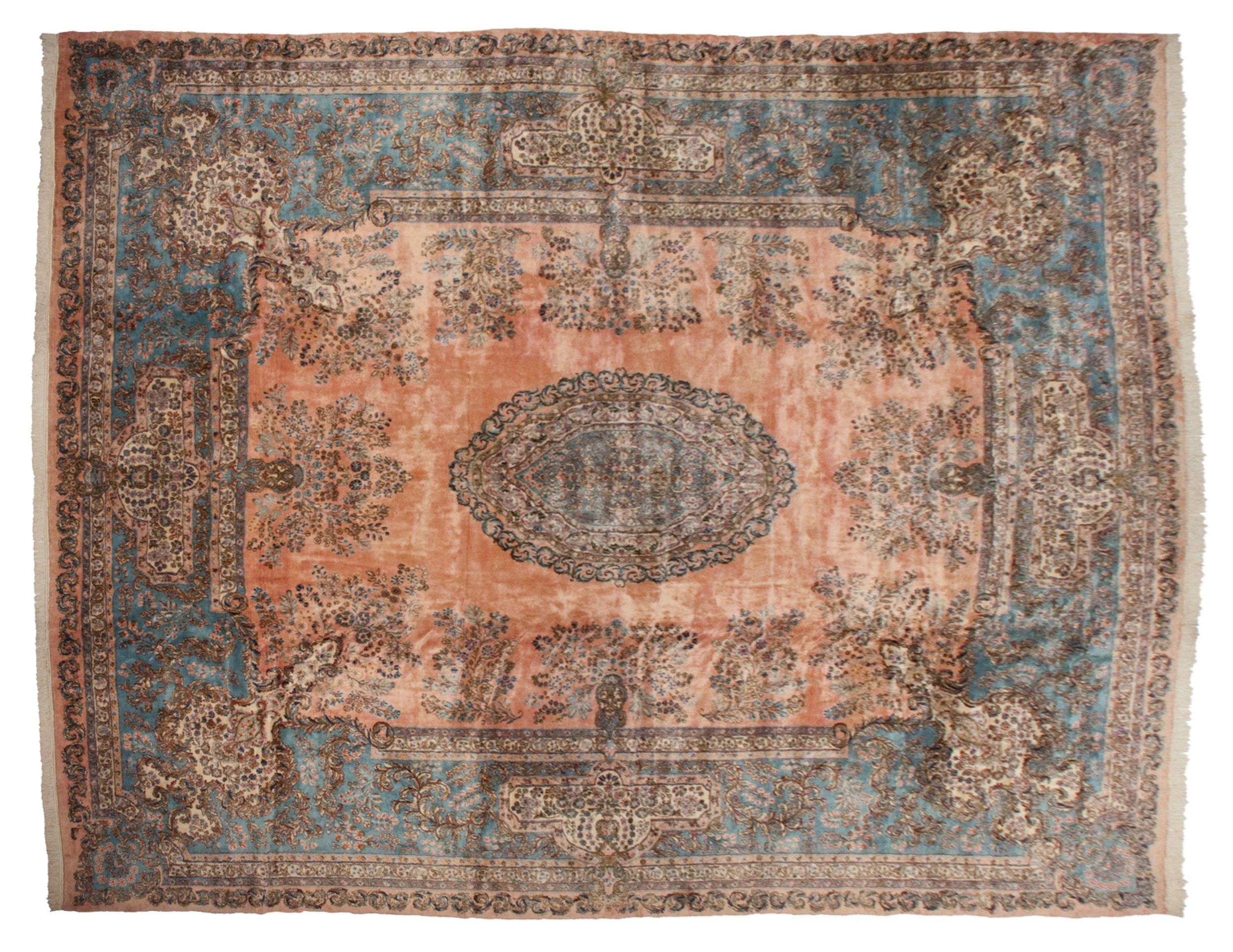 Full overhead view of Cyrus Crown® Kerman carpet 13.5x17