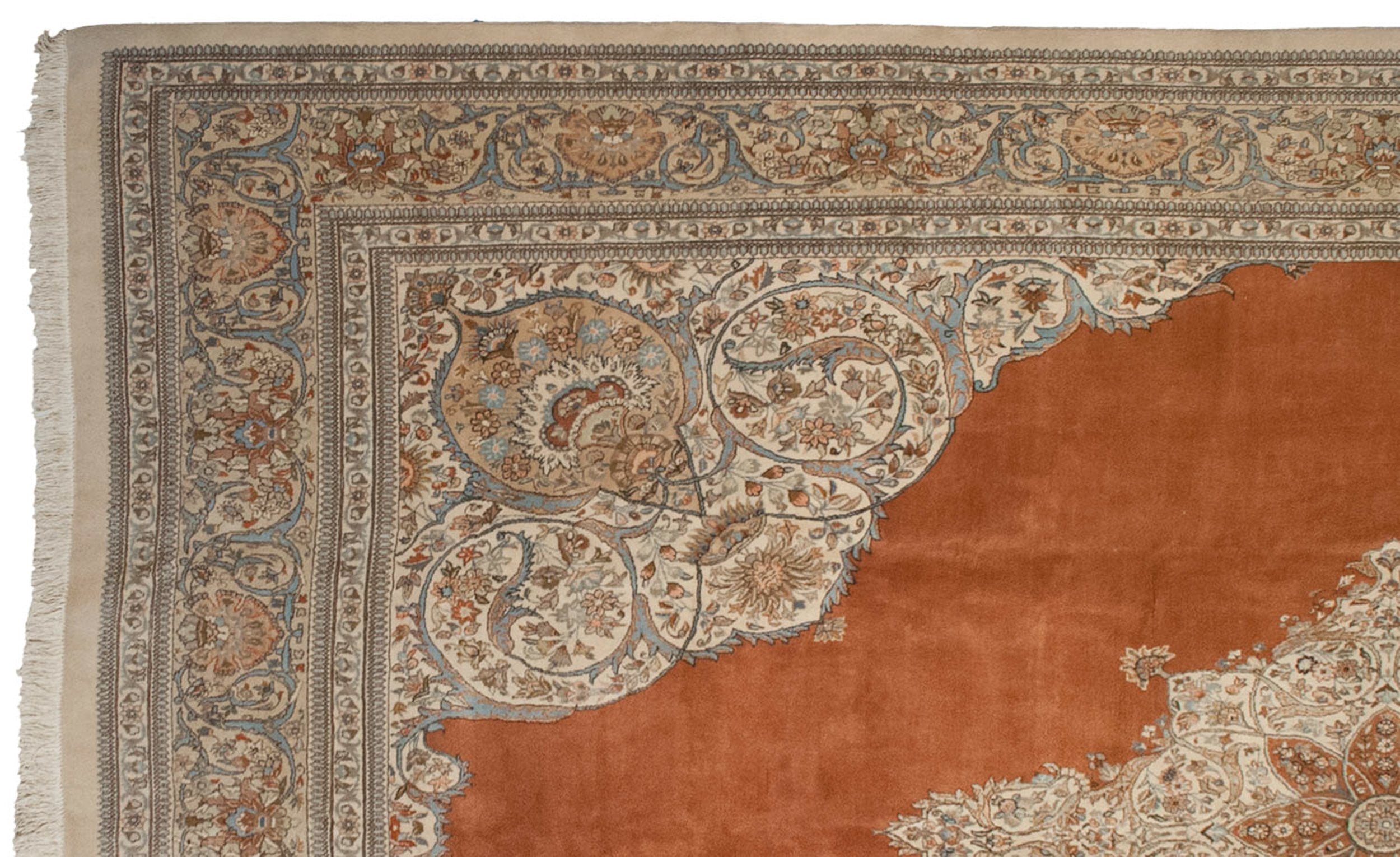 Corner and border detail