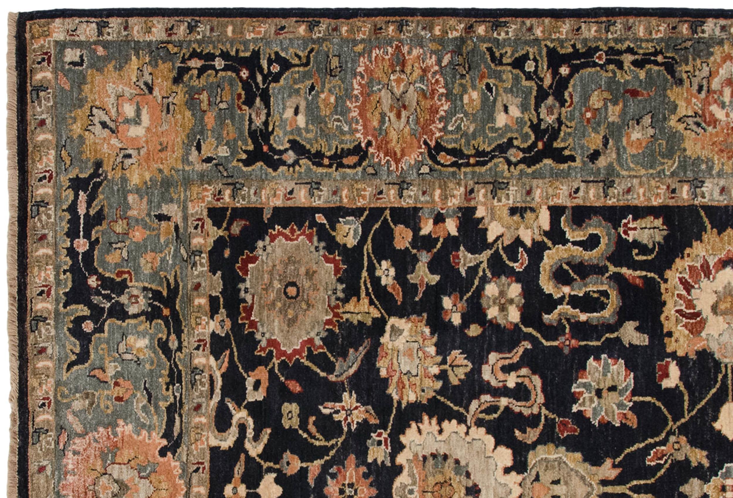 Corner and border detail