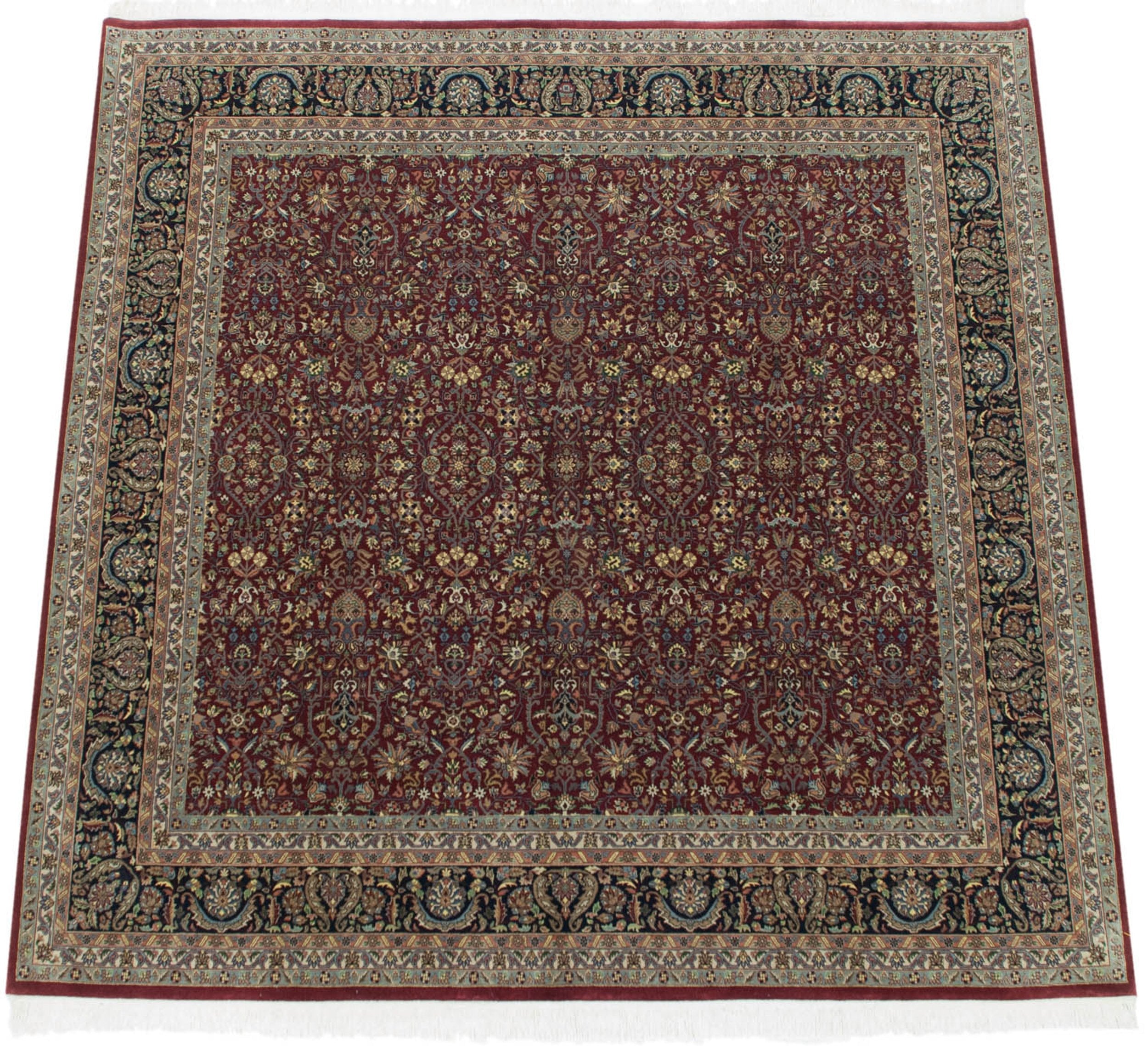 Full overhead view of Indian Tabriz carpet 10x10