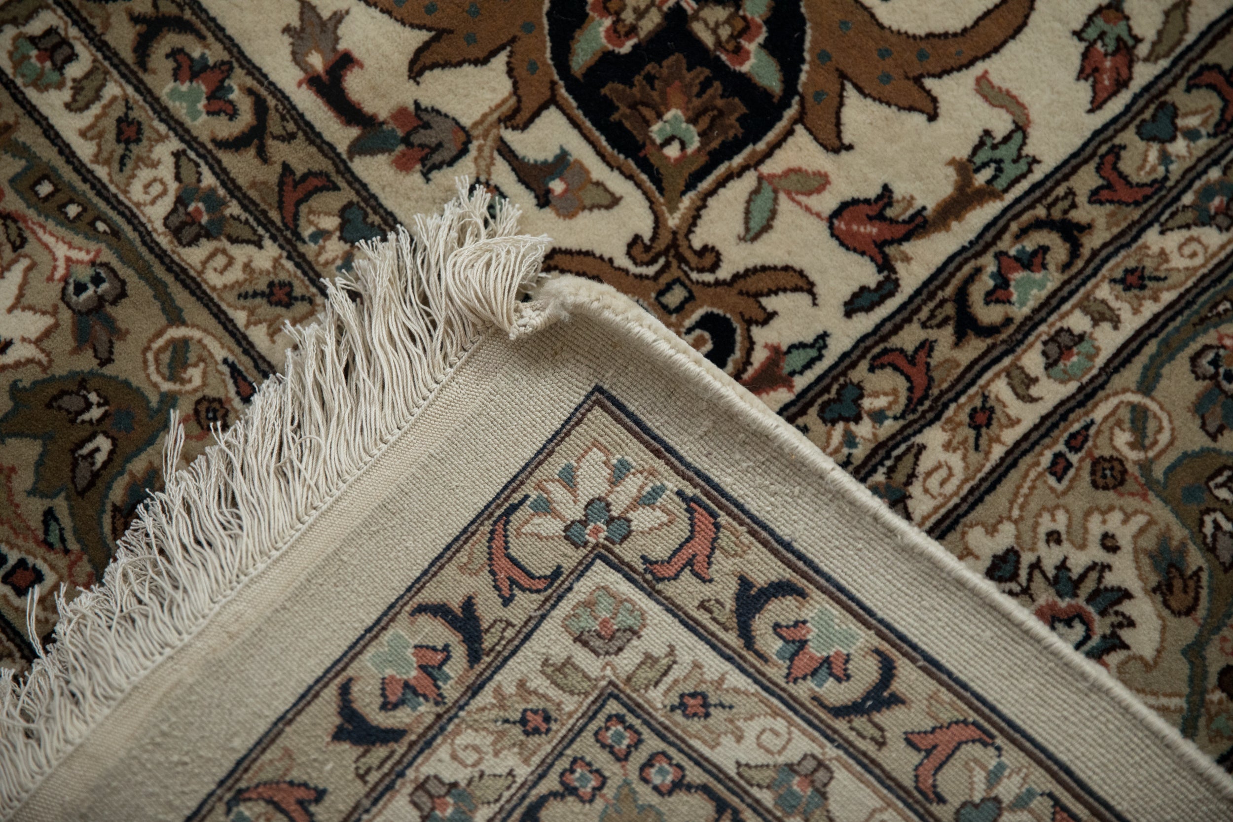 New Indian Isfahan Carpet 8x8, hand-knotted one of a kind piece