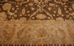 Corner and border detail