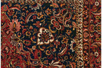 Edge and natural wear detail