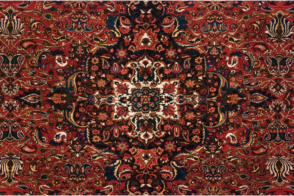 Vintage Bakhtiari Carpet 11x15, hand-knotted one of a kind piece