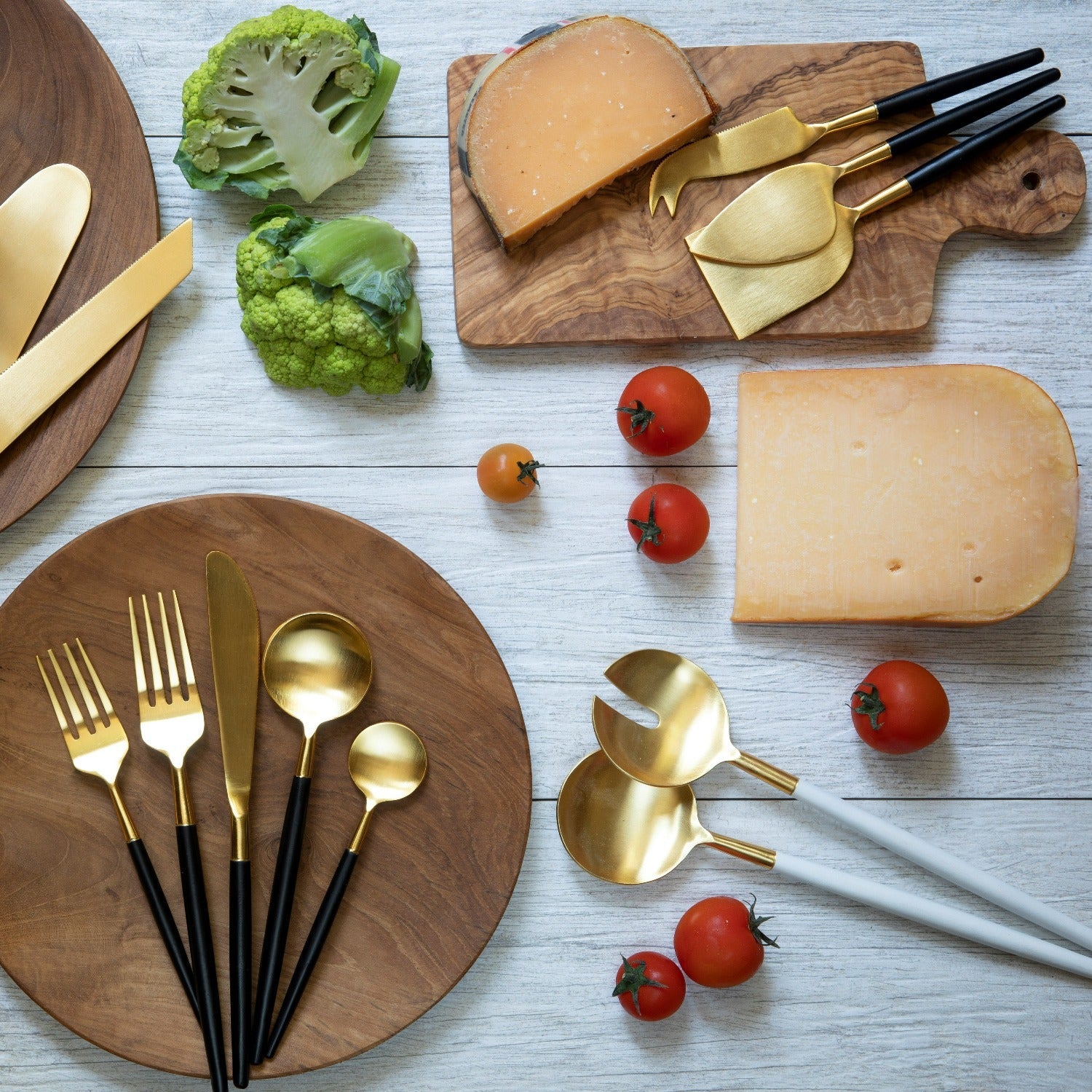 White & Gold Serving Set